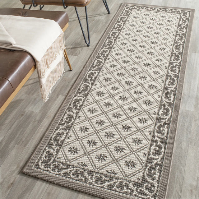 Safavieh Courtyard 2'-3" x 6'-7" Rug in Beige / Dark Beig