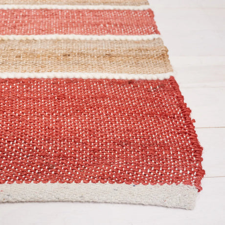 Safavieh Striped Kilim 4'-0" x 6'-0" Rug in Rust / Red