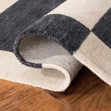 Safavieh Himalaya 4'-0" x 6'-0" Rug in Cream