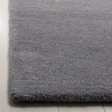 Safavieh Soho 5'-0" x 8'-0" Rug in Dark Grey / Silver