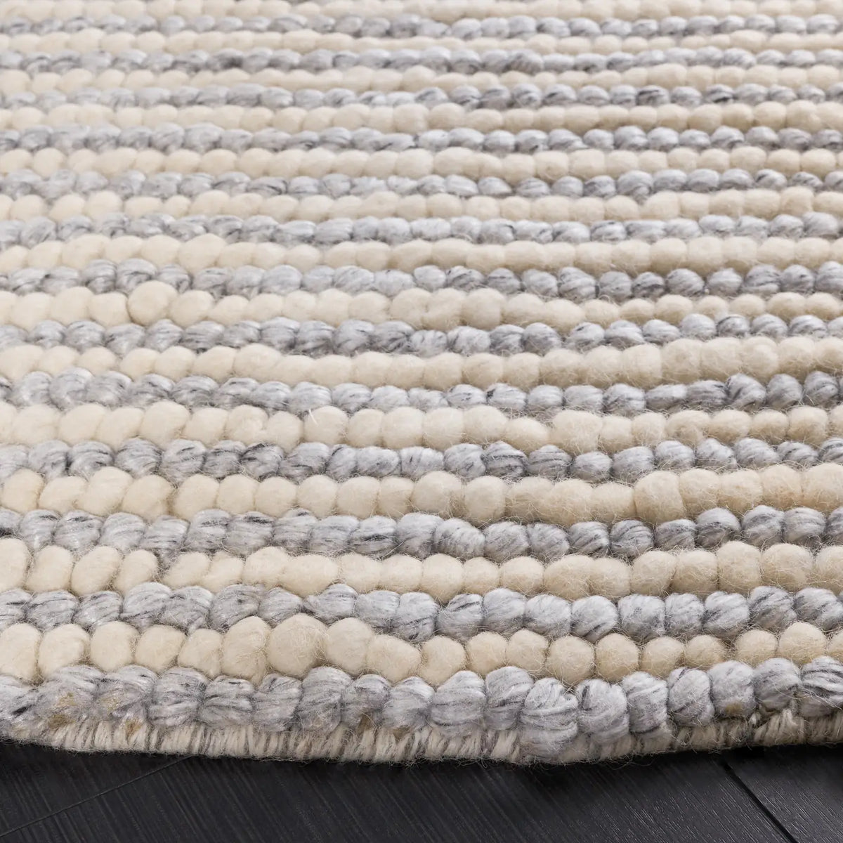 Safavieh Natura 6'-0" x 6'-0" Rug in Ivory / Grey