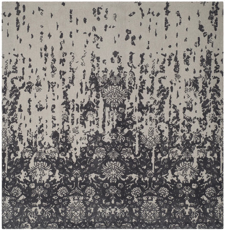 Safavieh Restoration Vintage 6'-0" x 6'-0" Rug in Silver / Grey