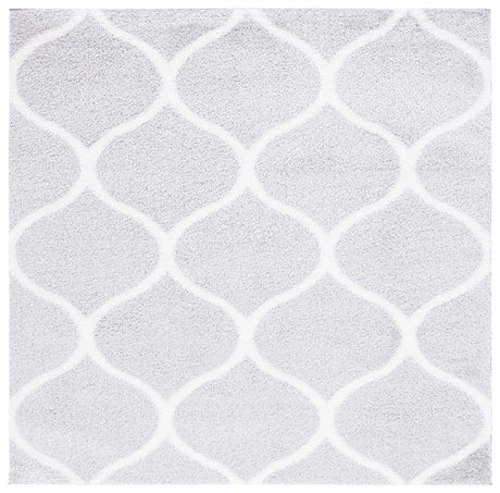 Safavieh Tahoe Shag 6'-7" x 6'-7" Rug in Light Grey / White
