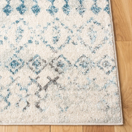Safavieh Tulum 4'-0" x 6'-0" Rug in Ivory / Turquoise