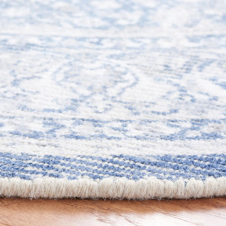 Safavieh Restoration Vintage 6'-0" x 6'-0" Rug in Blue / Ivory