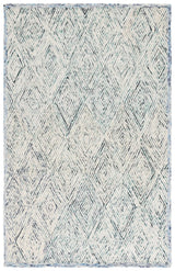 Safavieh Capri 4'-0" x 6'-0" Rug in Blue / Ivory