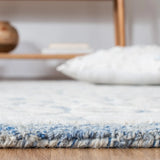 Safavieh Metro 4'-0" x 6'-0" Rug in Blue / Ivory