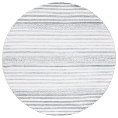 Safavieh Kilim 6'-0" x 6'-0" Rug in Ivory / Light Blue