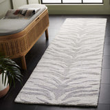 Safavieh Ebony 2'-3" x 8'-0" Rug in Grey / Ivory