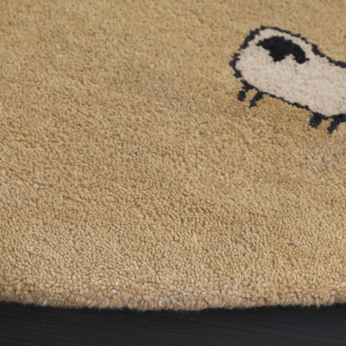 Safavieh Himalaya 6'-0" x 6'-0" Rug in Beige