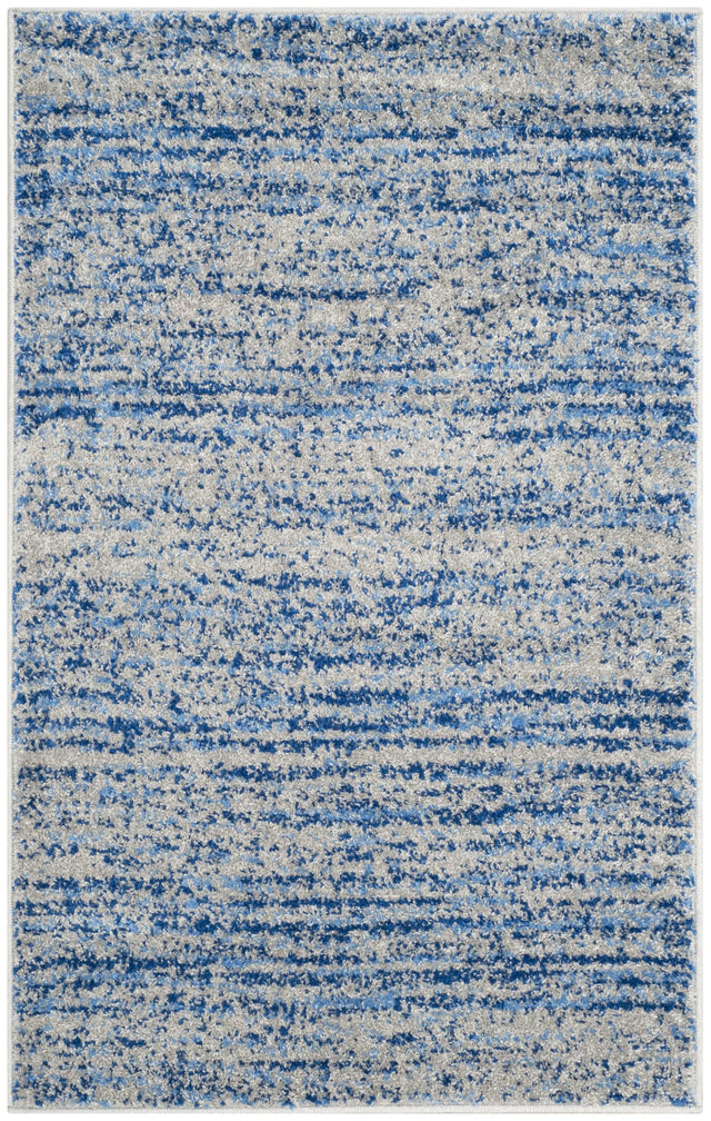 Safavieh Adirondack 2'-6" x 4'-0" Rug in Blue / Silver