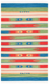 Safavieh Montauk 4'-0" x 6'-0" Rug in Green / Blue