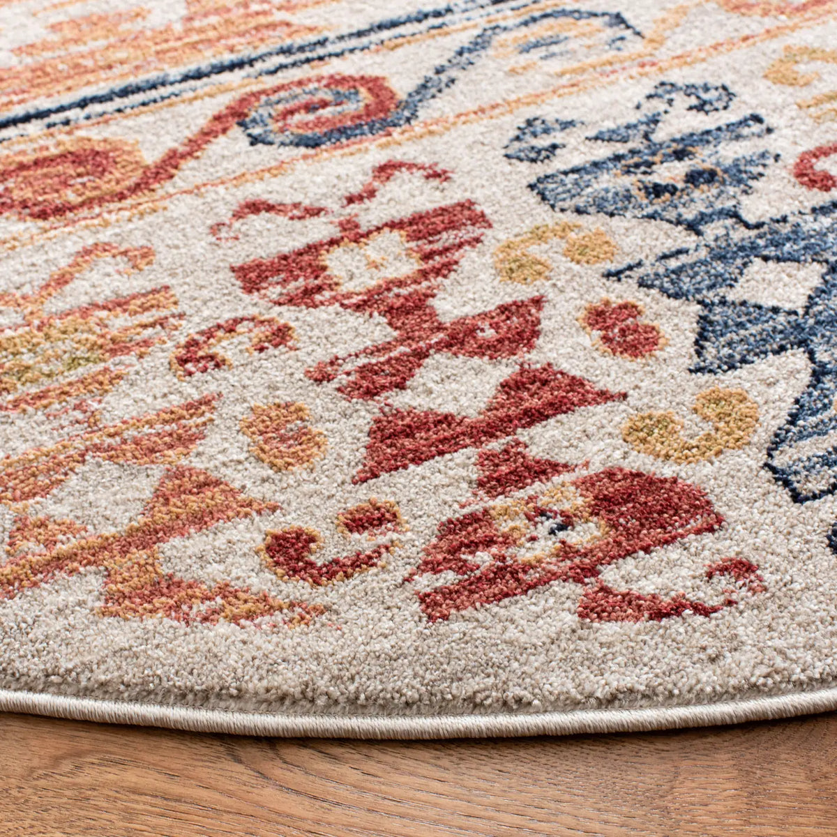 Safavieh Charleston 6'-7" x 6'-7" Rug in Ivory / Rust