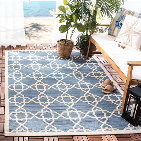 Safavieh Courtyard 4'-0" x 5'-7" Rug in Blue / Beige
