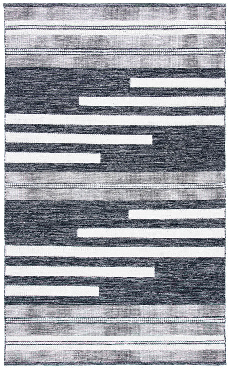 Safavieh Striped Kilim 4'-0" x 6'-0" Rug in Ivory / Black