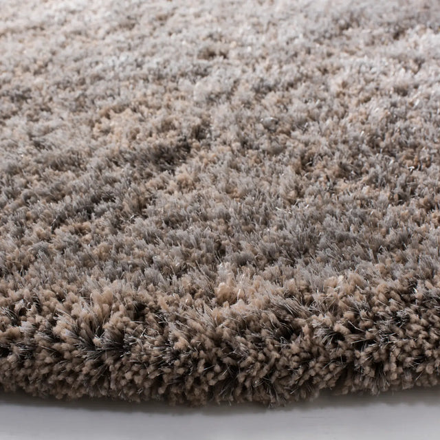 Safavieh Sg-Sbs-South Beach Shag 6'-0" x 6'-0" Rug in Silver