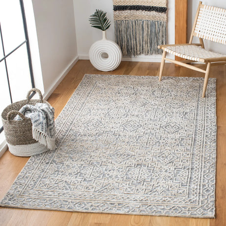 Safavieh Roslyn 4'-0" x 6'-0" Rug in Grey / Beige