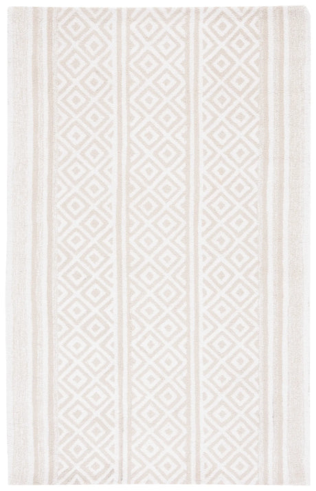 Safavieh Capri 4'-0" x 6'-0" Rug in Ivory / Beige