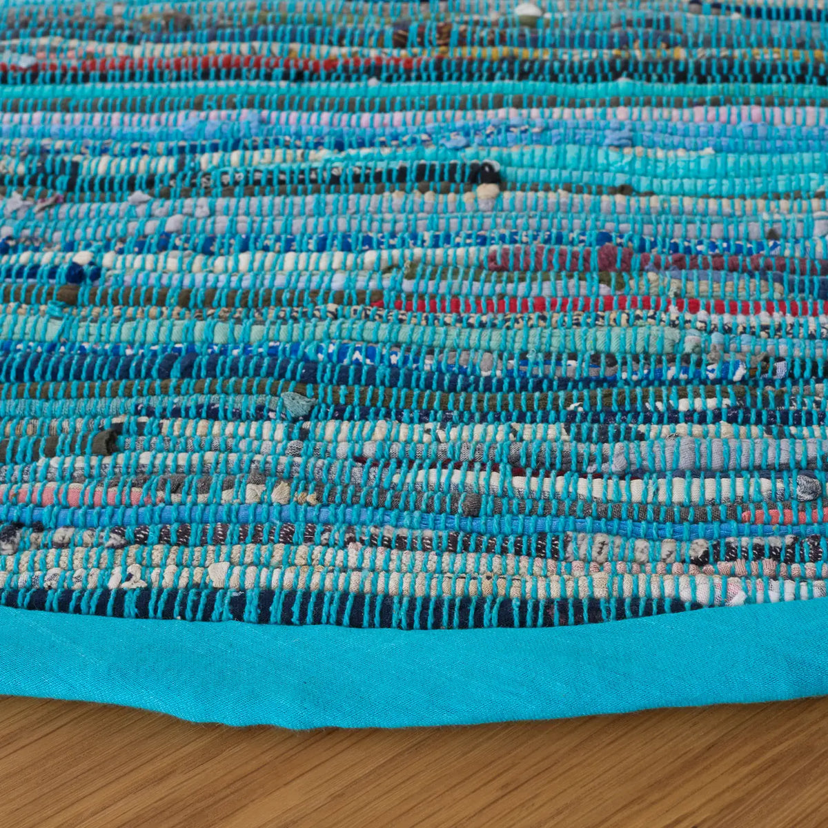 Safavieh Rag Rug 6'-0" x 6'-0" Rug in Blue / Multi