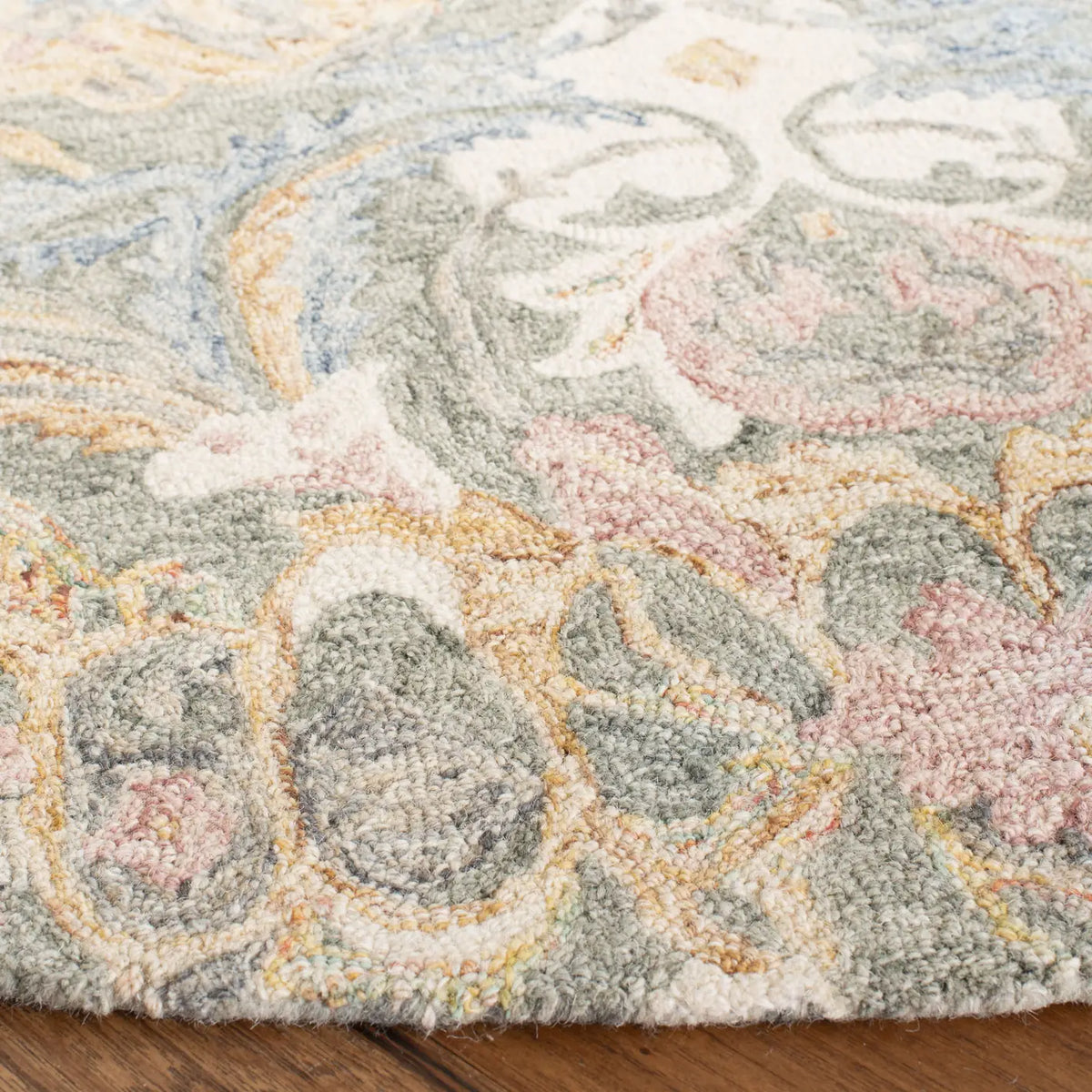 Safavieh Aubusson 6'-0" x 6'-0" Rug in Ivory / Sage
