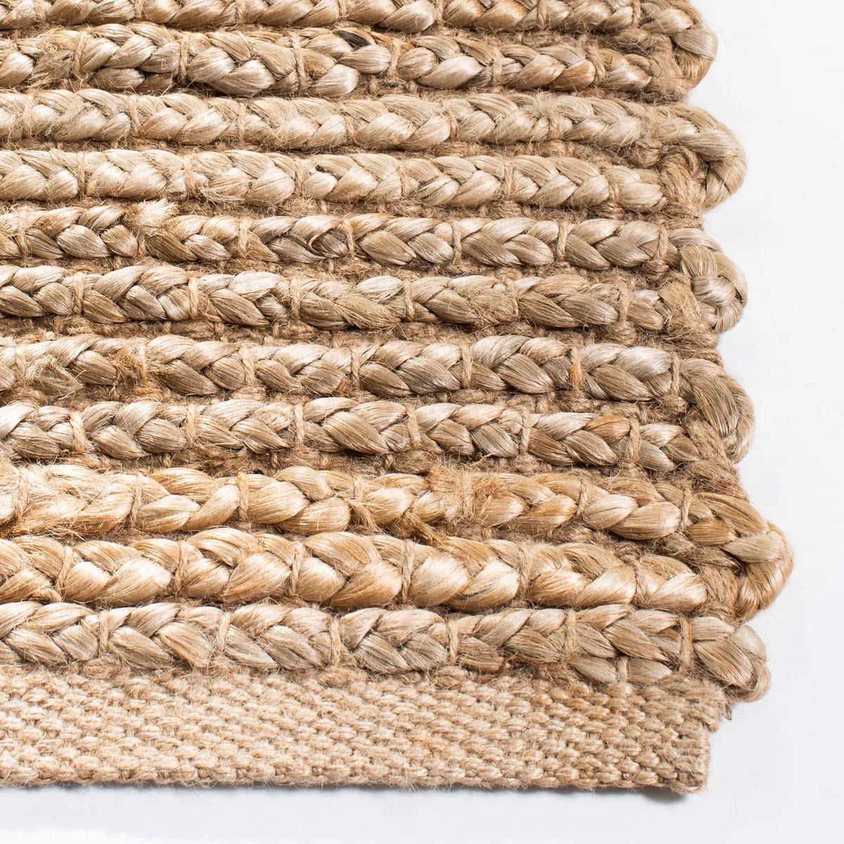 Safavieh Cape Cod 6'-0" x 9'-0" Rug in Natural