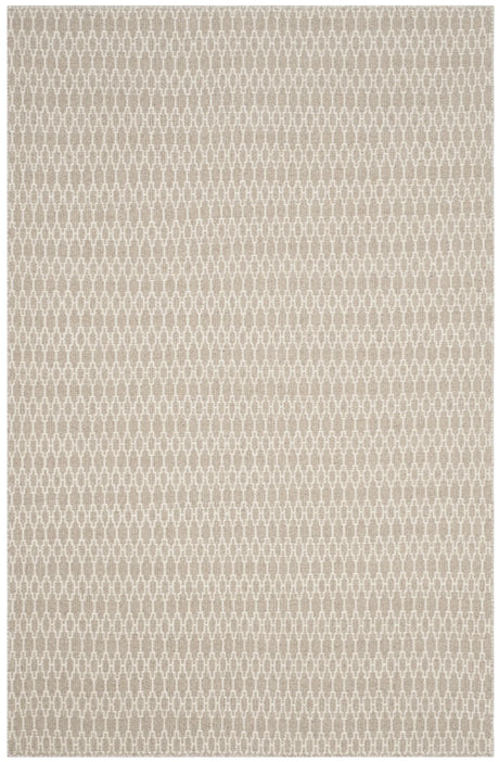 Safavieh Oasis 5'-0" x 8'-0" Rug in Beige / Ivory