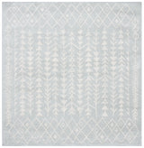Safavieh Tulum 6'-7" x 6'-7" Rug in Light Grey / Ivory