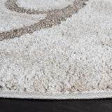 Safavieh Florida Shag 5'-0" x 5'-0" Rug in Ivory / Beige
