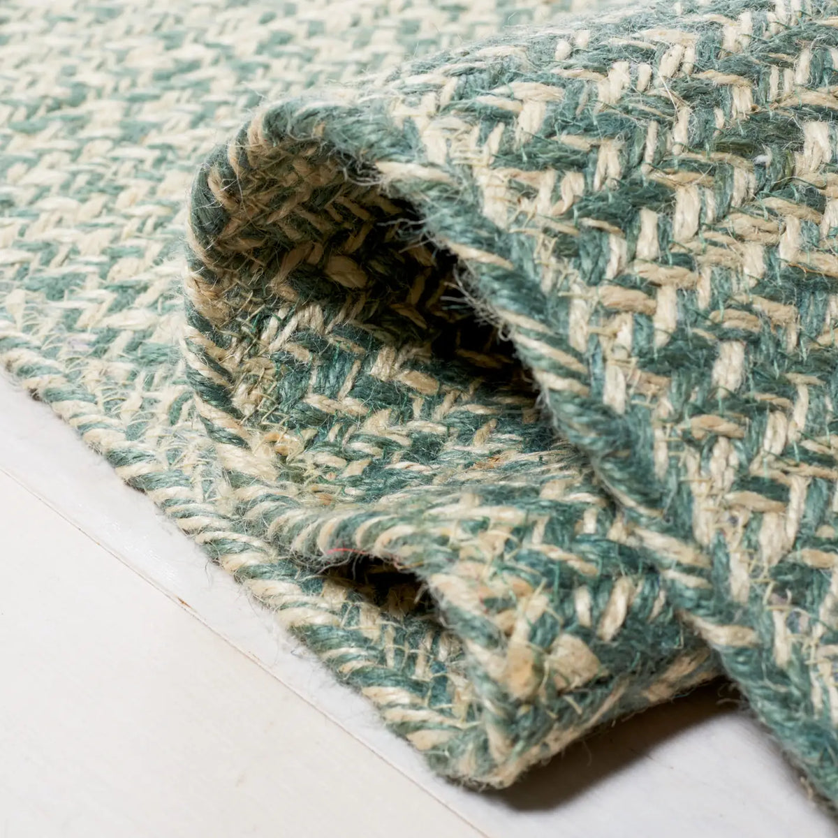 Safavieh Natural Fiber 5'-0" x 8'-0" Rug in Natural / Green