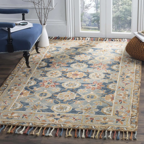 Safavieh Aspen 4'-0" x 6'-0" Rug in Grey / Navy