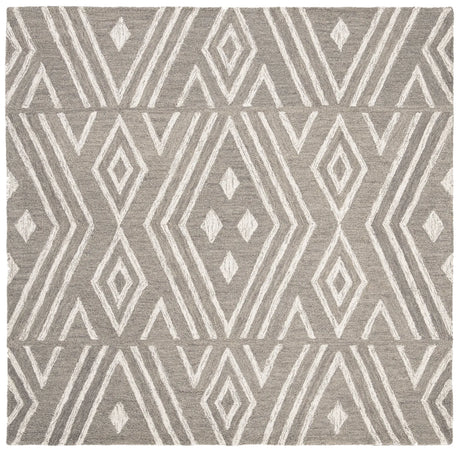 Safavieh Micro-Loop 5'-0" x 5'-0" Rug in Grey / Ivory