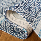 Safavieh Classic Vintage 4'-0" x 6'-0" Rug in Blue
