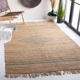 Safavieh Natural Fiber 4'-0" x 6'-0" Rug in Green / Natural