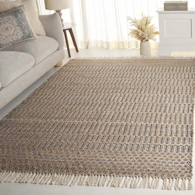 Safavieh Organica 4'-0" x 6'-0" Rug in Natural / Black