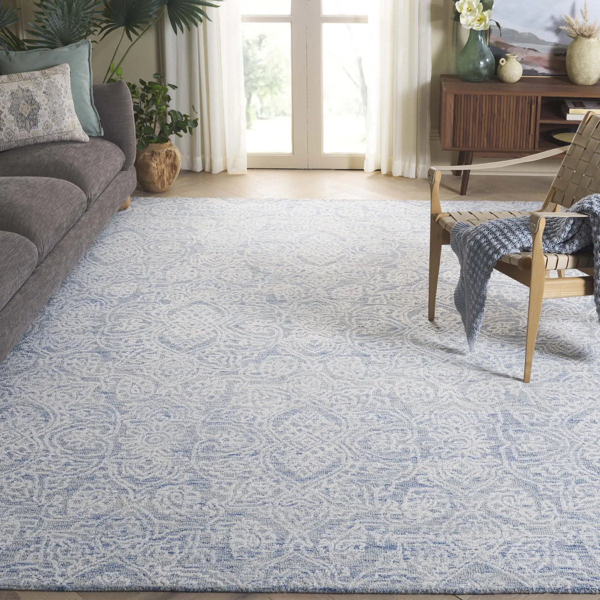 Safavieh Metro 10'-0" x 14'-0" Rug in Blue / Ivory