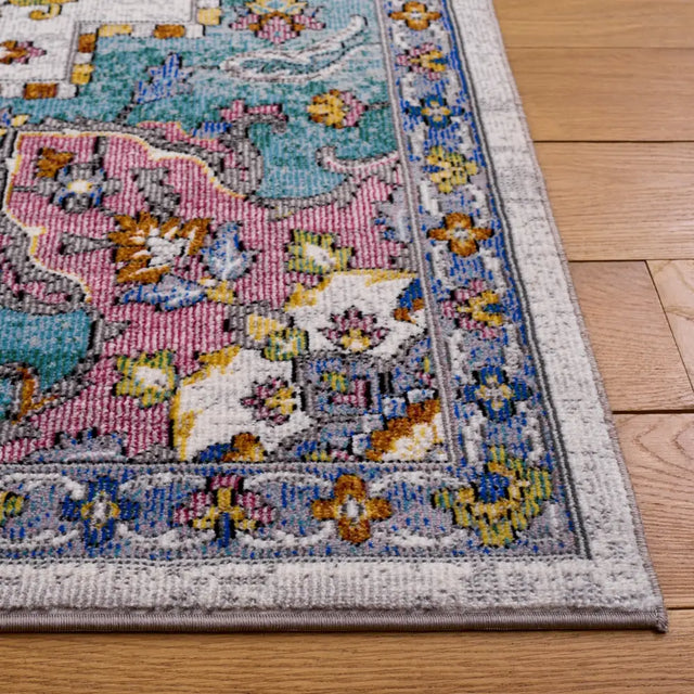 Safavieh Aria 5'-0" x 6'-7" Rug in Ivory / Turquoise