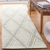 Safavieh Marbella 2'-3" x 9'-0" Rug in Green / Ivory