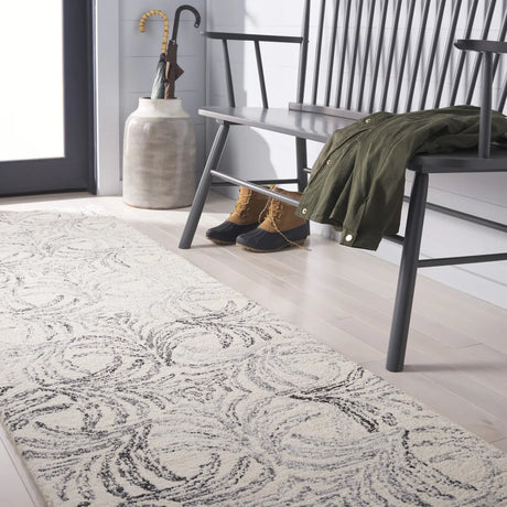 Safavieh Martha Stewart 300 2'-3" x 8'-0" Rug in Ivory / Grey