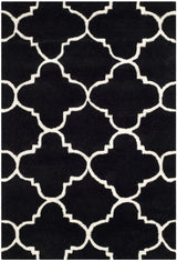 Safavieh Chatham 2'-0" x 3'-0" Rug in Black / Ivory