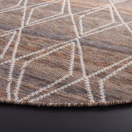 Safavieh Kilim 6'-0" x 6'-0" Rug in Brown / Grey