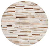Safavieh Studio Leather 6'-0" x 6'-0" Rug in Tan / Ivory