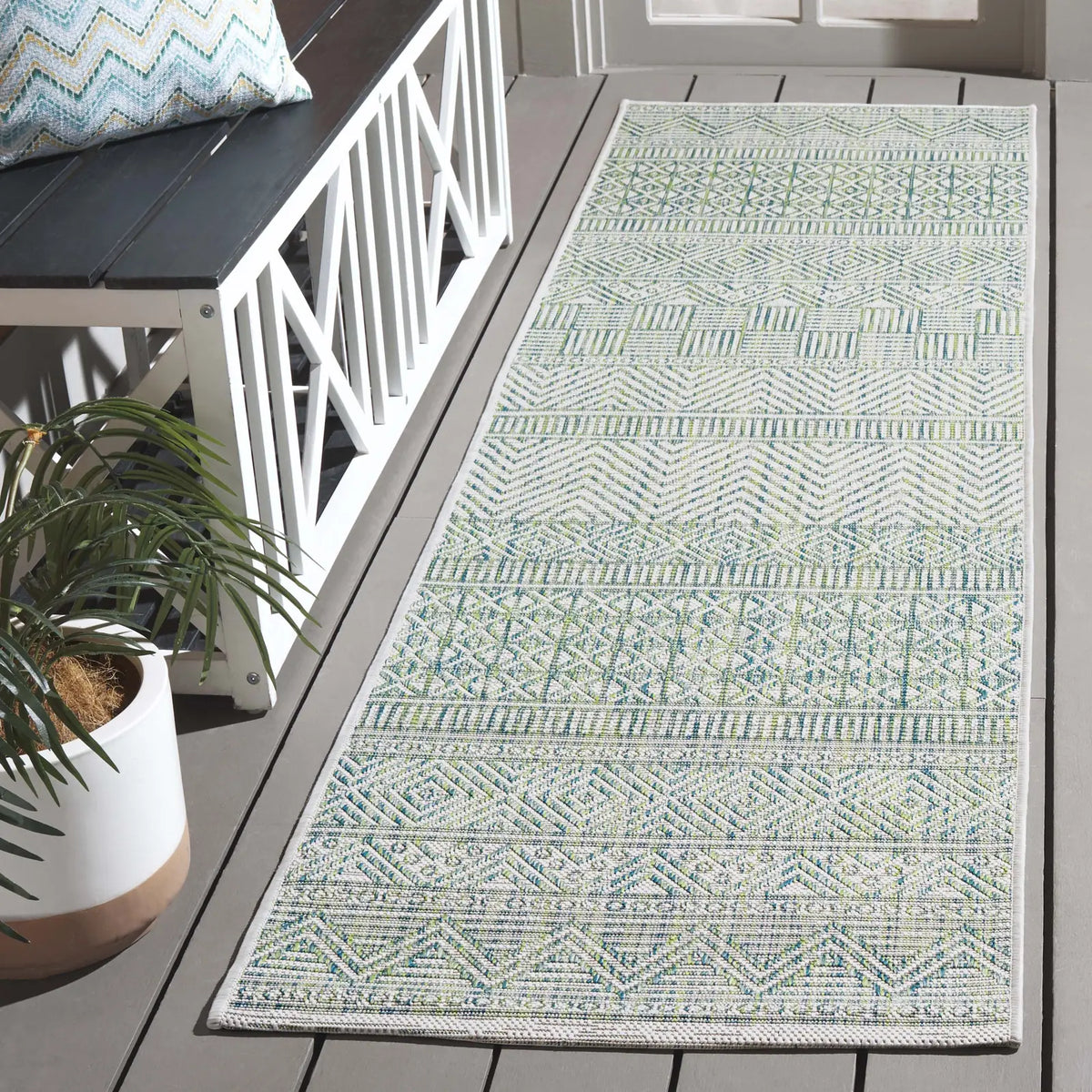Safavieh Courtyard 2'-3" x 8'-0" Rug in Beige / Green