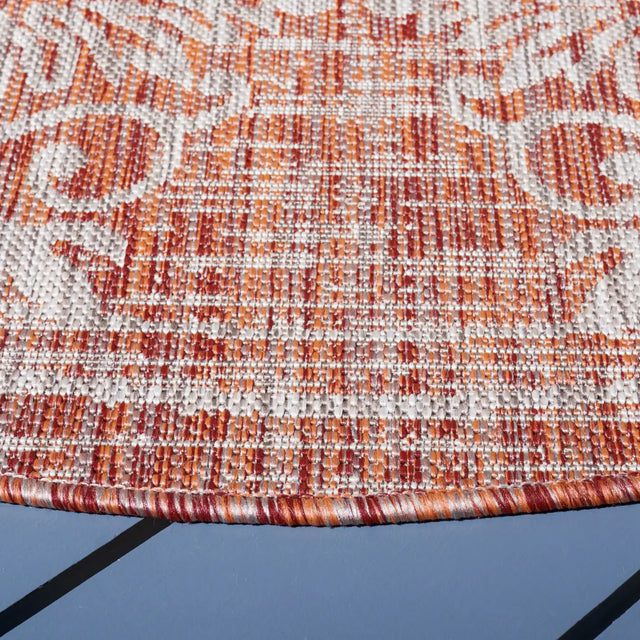 Safavieh Courtyard 6'-7" x 6'-7" Rug in Red / Ivory