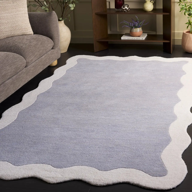 Safavieh Metro 4'-0" x 6'-0" Rug in Grey / Ivory