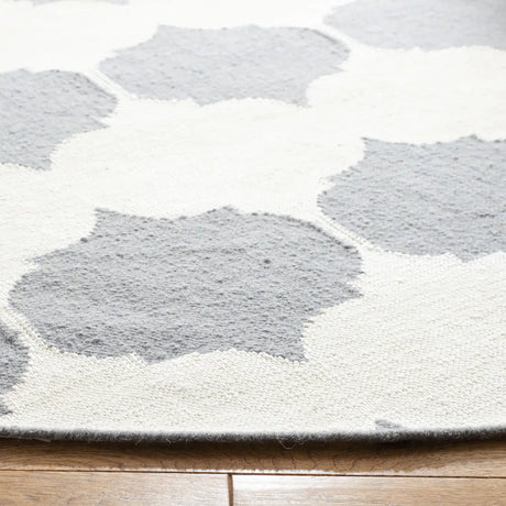Safavieh Dhurries 7'-0" x 7'-0" Rug in Grey / Ivory