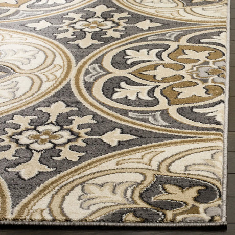 Safavieh Lyndhurst 4'-0" x 6'-0" Rug in Light Grey / Beige