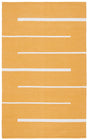 Safavieh Montauk 4'-0" x 6'-0" Rug in Gold / Ivory