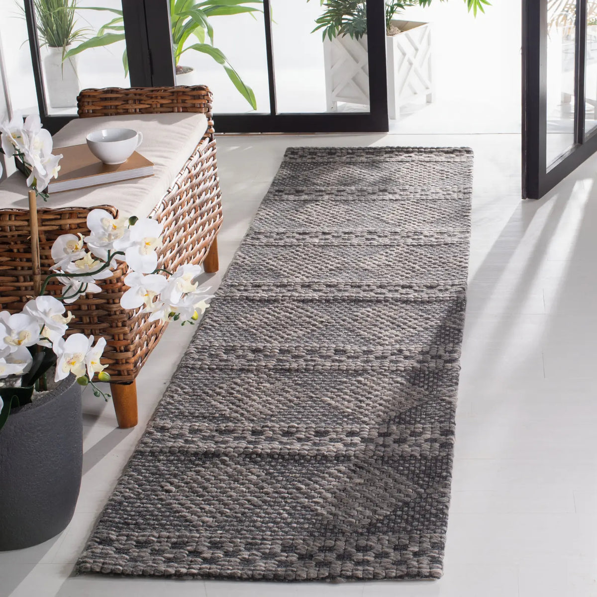 Safavieh Marbella 2'-3" x 9'-0" Rug in Dark Grey