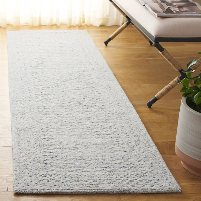 Safavieh Pine 2'-3" x 8'-0" Rug in Light Blue / Ivory