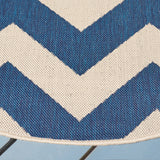 Safavieh Courtyard 5'-3" x 5'-3" Rug in Navy / Beige